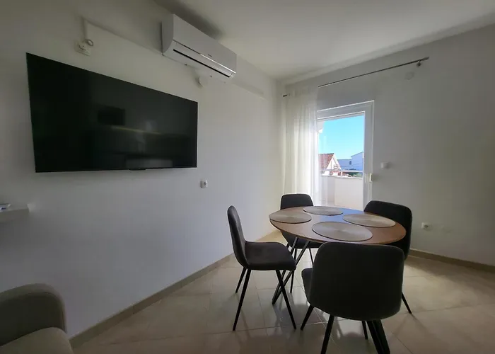 Apartment Mila Zadar